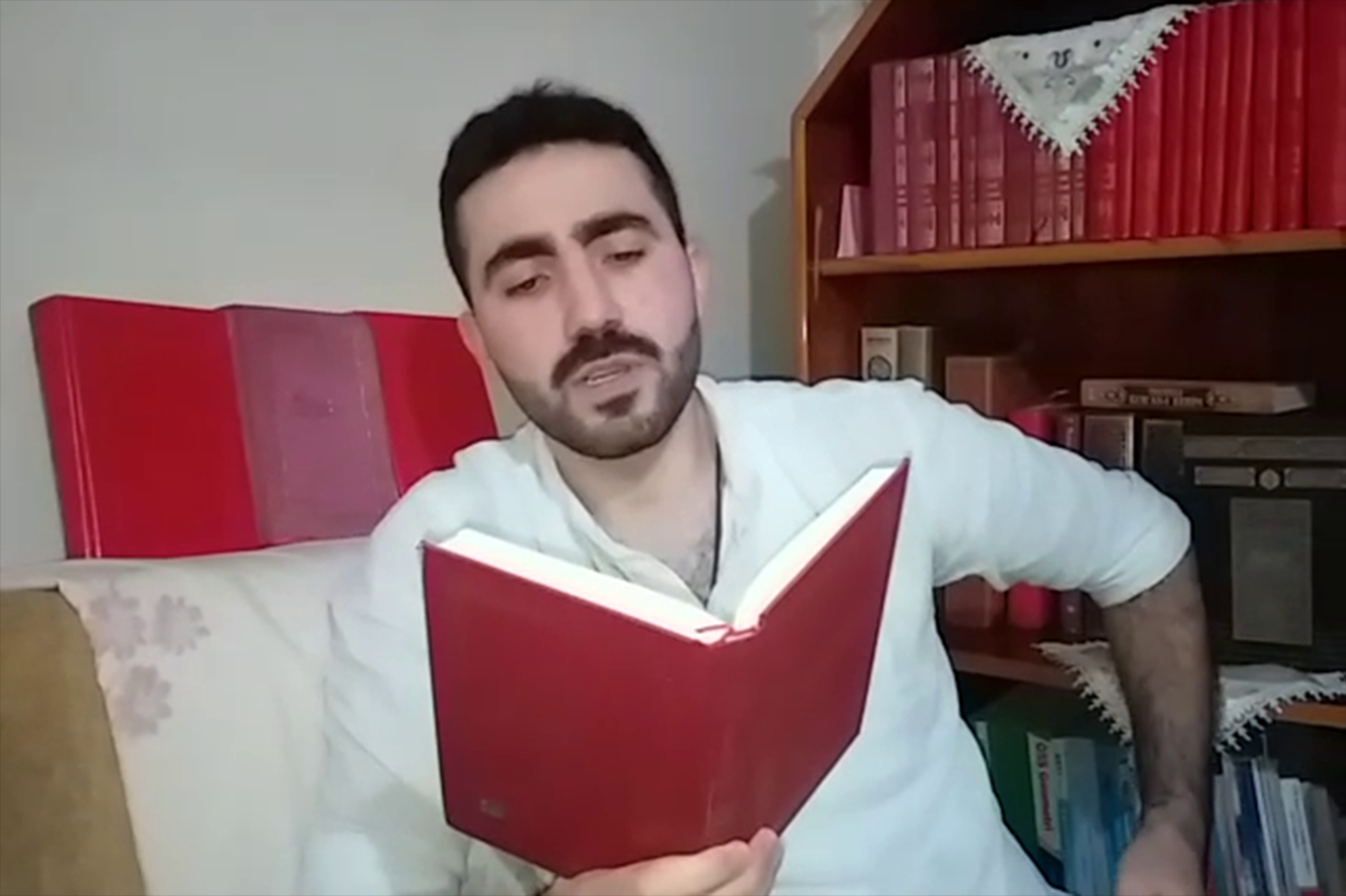 Öğrencilerden 'evde kal kitap oku' çağrısı Öğrencilerden 'evde kal kitap oku' çağrısı